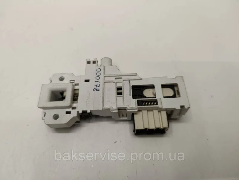 Замок люка до пральної машини Beko 2704830300 НОВЕ, зображення 1
