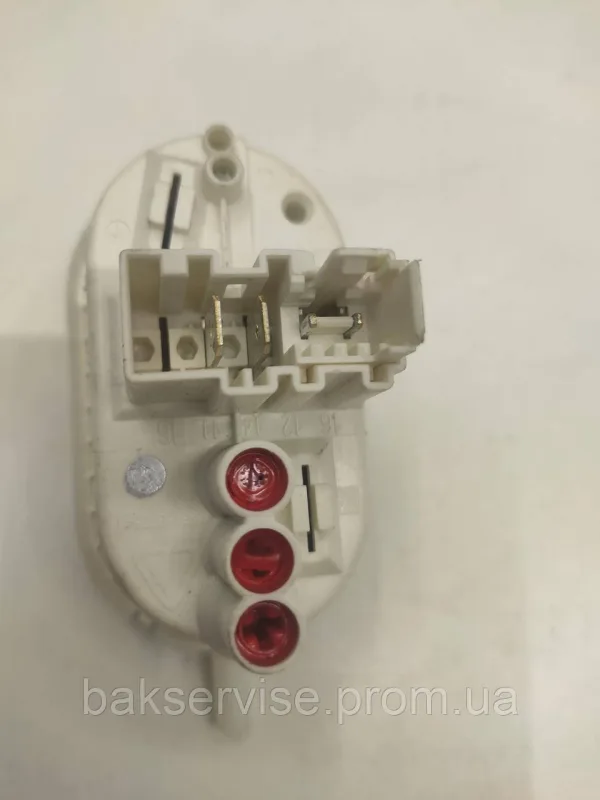 Прессостат (датчик рівня води) для пральної машини Bosch/Siemens 9000038868  Б/У, изображение 5