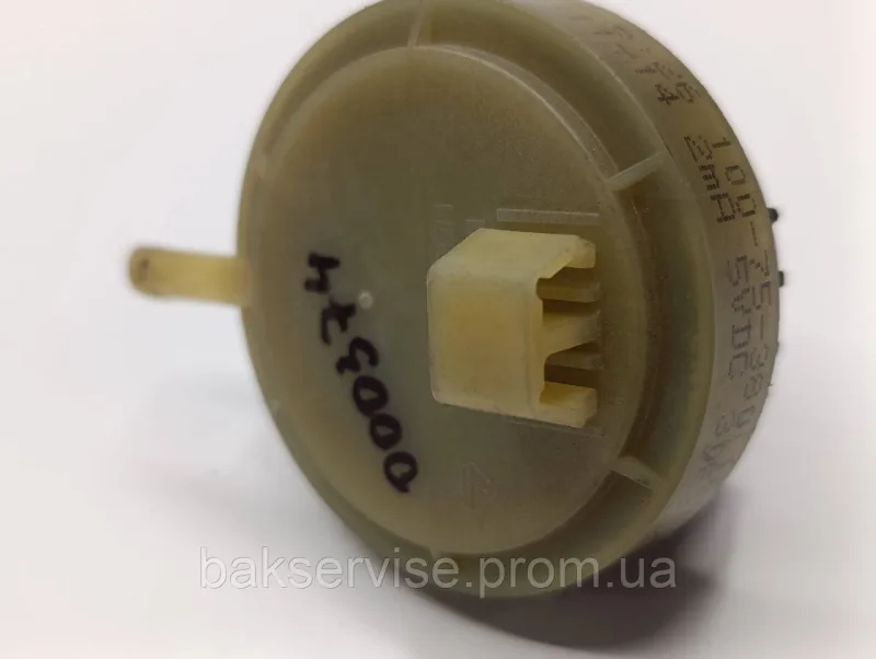 Прессостат (датчик рівня води) для пральної машини Indesit, Ariston 16002186000  Б/У, изображение 1