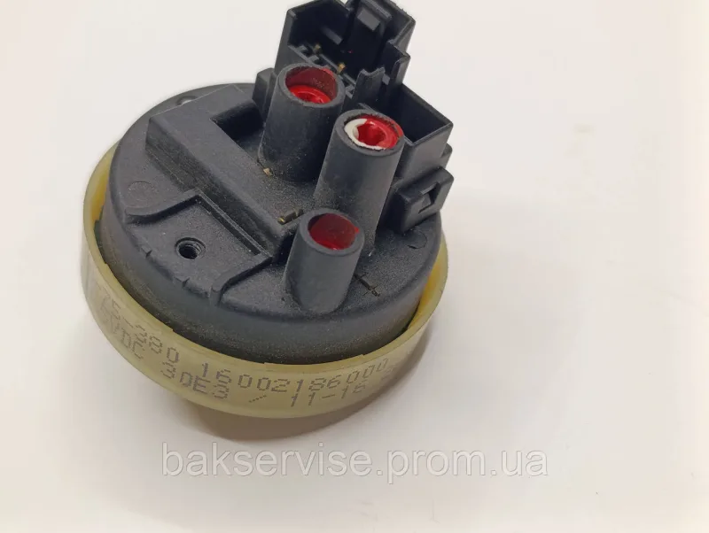 Прессостат (датчик рівня води) для пральної машини Indesit, Ariston 16002186000  Б/У, изображение 5