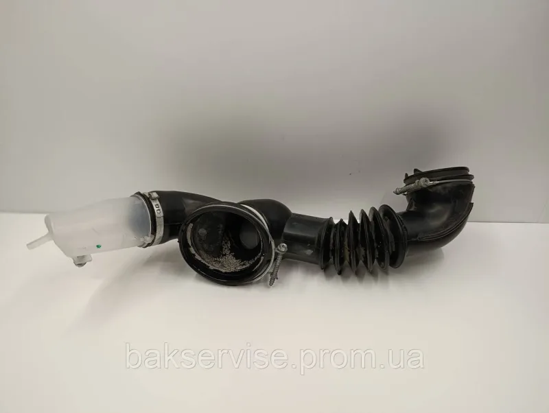 Патрубок з камерою тиску для пральної машини Electrolux 132281700 Б/У, изображение 1
