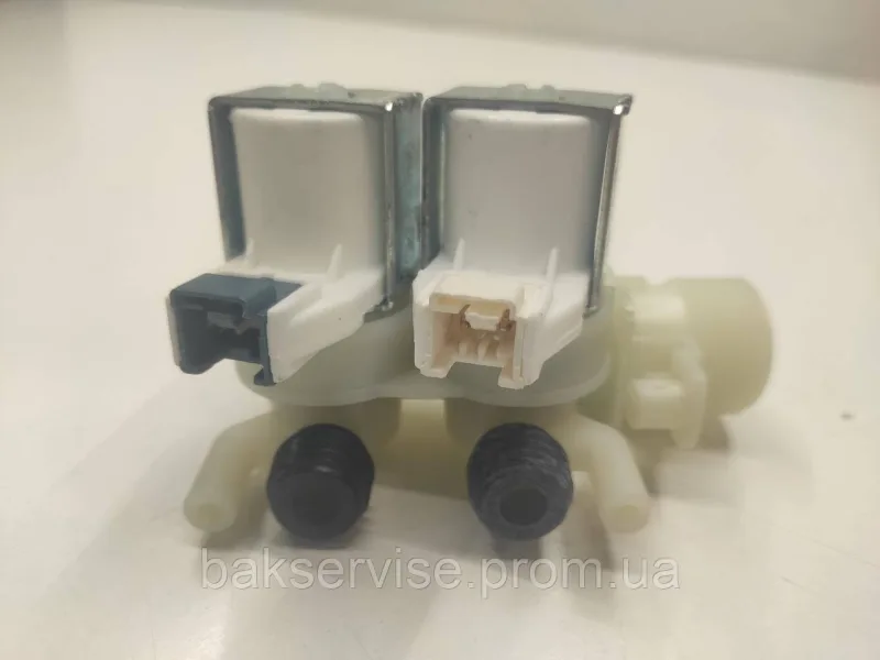 Клапан подачі води до пральної машини Indesit C00110333 Original, зображення 1