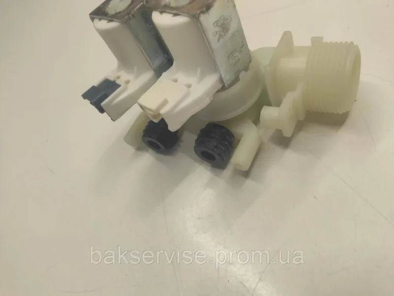 Клапан подачі води до пральної машини Indesit C00110333 Original, зображення 4