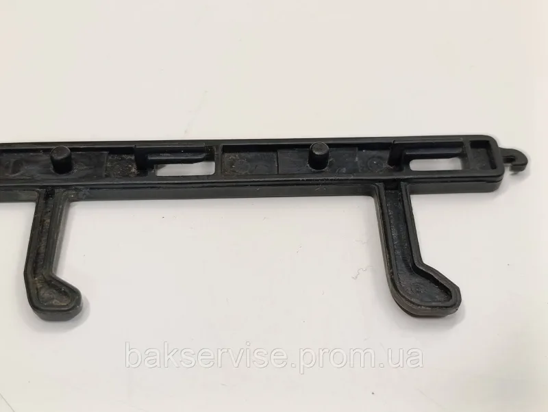 Гачок дверцят до мікрохвильової печі Daewoo KOG-6C2BS Б/У, изображение 7