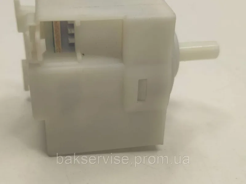Прессостат (датчик рівня води) для пральної машини Bosch 9000709431 Б/У, изображение 3