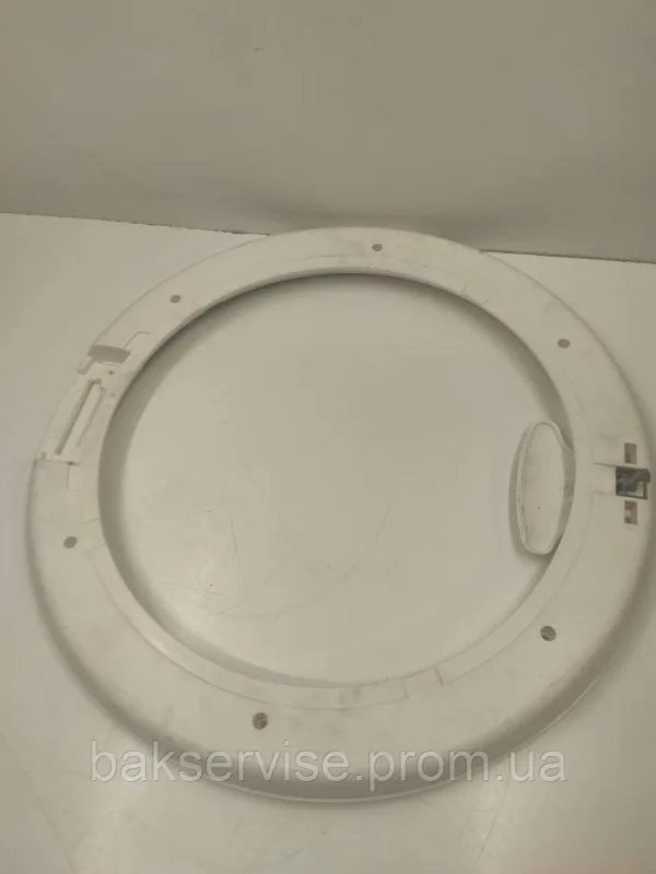 Внутрішня рамка люка пральної машини з ручкою Indesit 148026042  Б/У, изображение 1