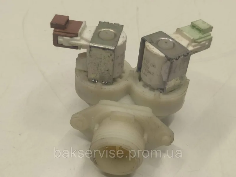 Клапан подачі води до пральної машини Electrolux 1325186110 Б/У, зображення 1