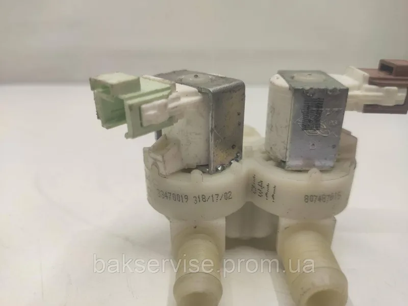 Клапан подачі води до пральної машини Electrolux 1325186110 Б/У, зображення 7