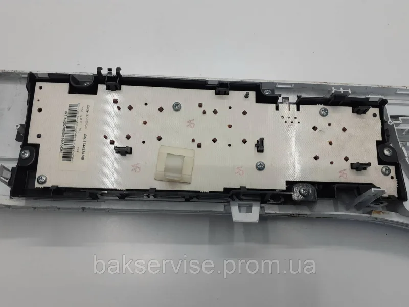 Передня панель для пральної машинки Hotpoint-Ariston WML 705 1>250006363< Б/У, зображення 3