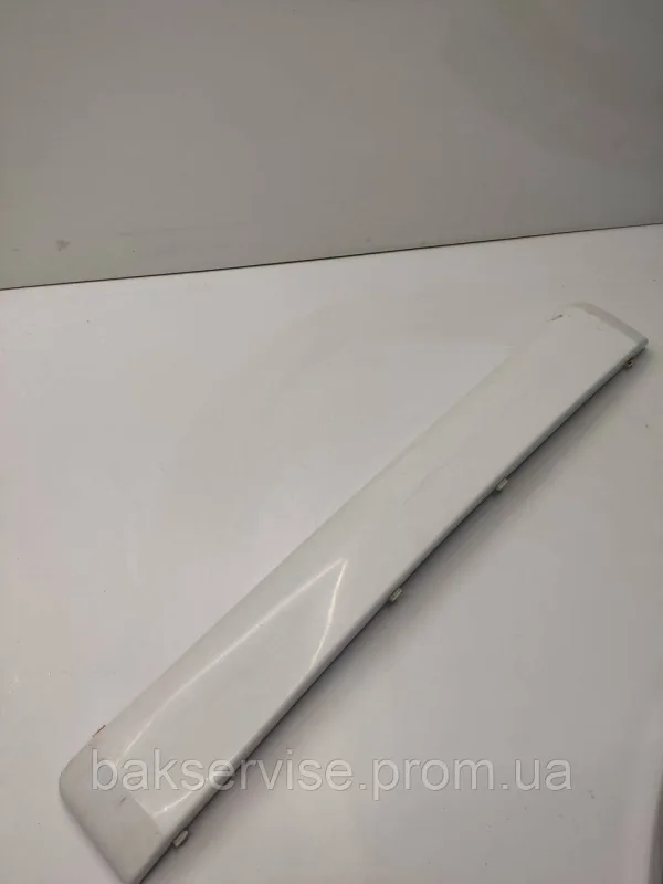 Нижня декоративна панель до пральної машини WHIRLPOOL 46197142579 Б/У, изображение 1
