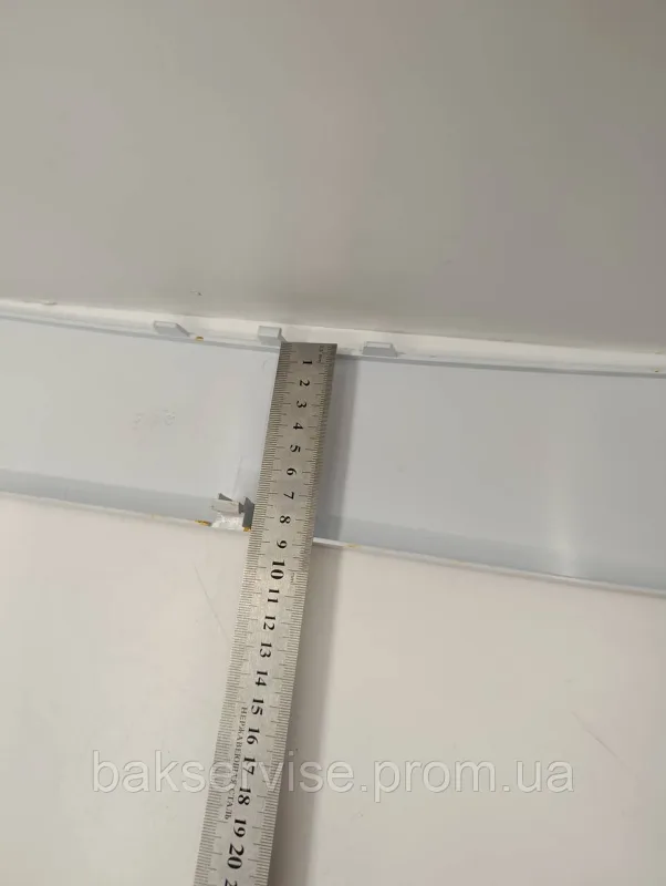 Нижня декоративна панель до пральної машини Indesit, Ariston 148025753 Б/У, изображение 2