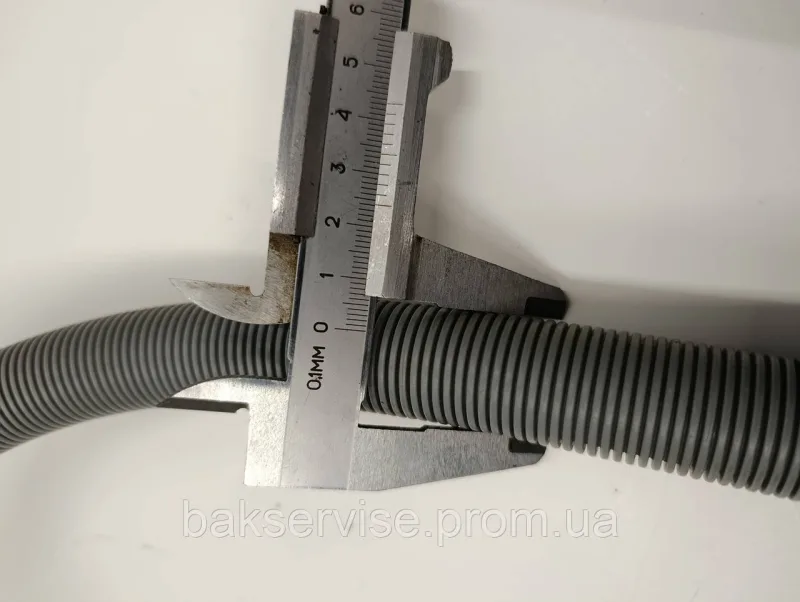 Шланг зливу води до пральної машини Ariston 1м.95см. б/у, зображення 4