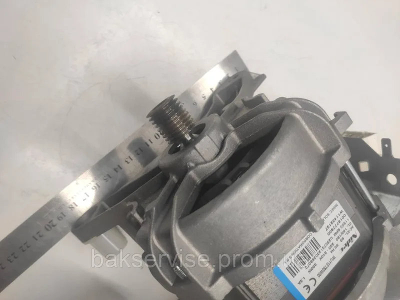 Двигун для пральної машини Whirlpool, Indesit WU112T50W00 Б/У, изображение 5