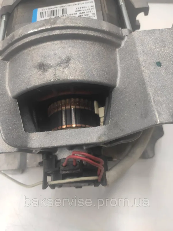Двигун для пральної машини Whirlpool, Indesit WU112T50W00 Б/У, изображение 9