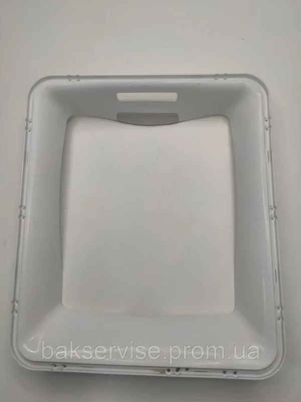 Зовнішня рамка корпуса до пральної машини Indesit W10422667 Б/У, изображение 1