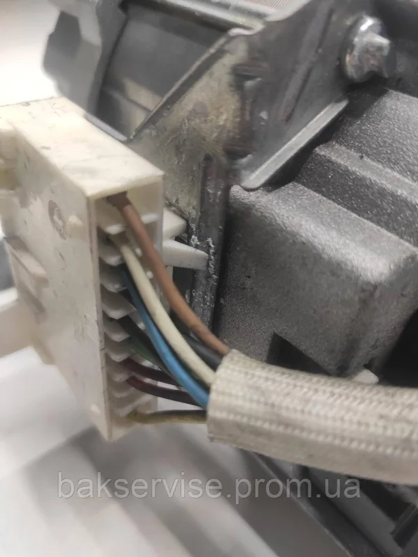Двигун(мотор) для пральної машини Electrolux 124660205 Б/У, зображення 2