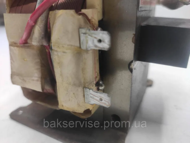 Трансформатор для мікрохвильової печі Danger DW-600VM-1 Original Б/У, зображення 6