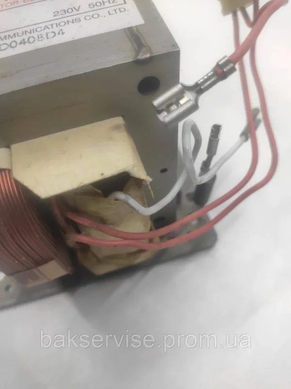 Трансформатор для мікрохвильової печі Danger DW-755NTC Original Б/У, зображення 4