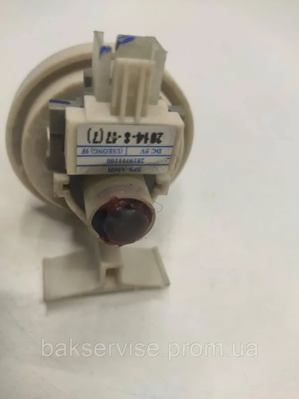 Прессостат (датчик рівня води) для пральної машини Beko 2819711100 Б/У, изображение 1