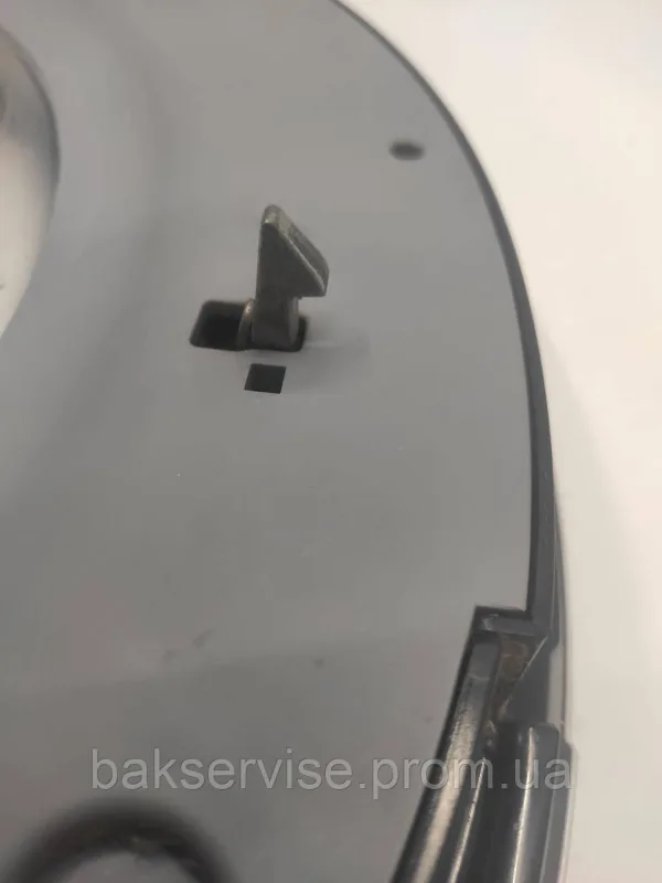 Дверки(люк) до пральної машини Beko 2411100400 з завісою Б/У, изображение 2