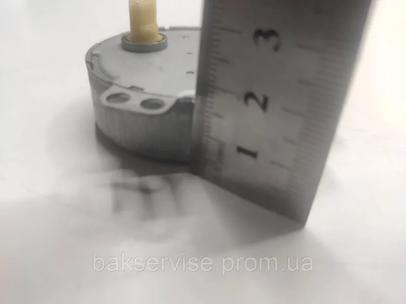 Моторчик тарілки для мікрохвильової печі SM023 Б/У, изображение 3