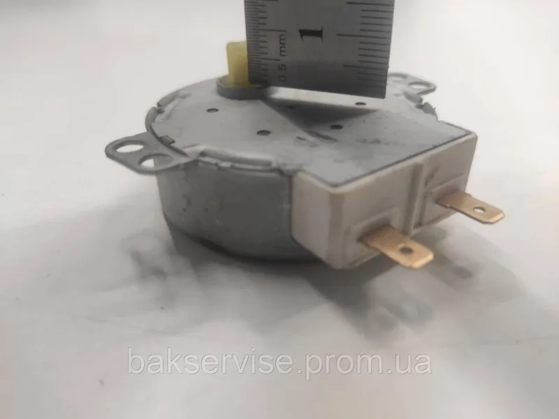 Моторчик тарілки для мікрохвильової печі ST-16 Б/У, изображение 2