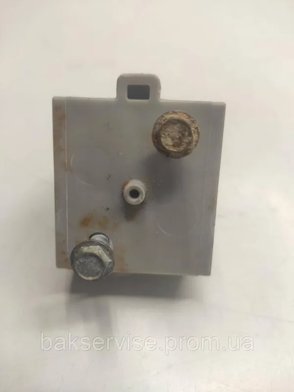 Кріплення для амортизатора до пральної машини Electrolux 1552393 Б/У, зображення 2