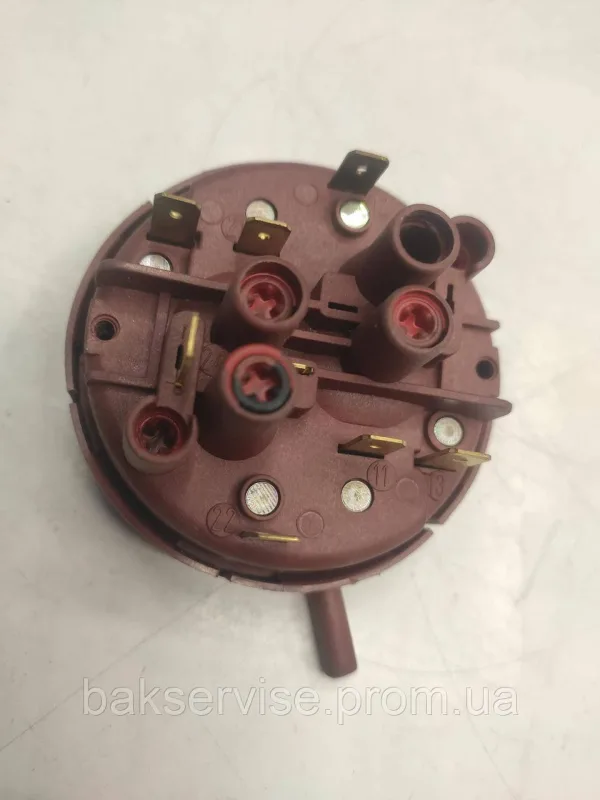 Прессостат (датчик рівня води) для пральної машини Indesit, Ariston HD505 T85 Б/У, зображення 1