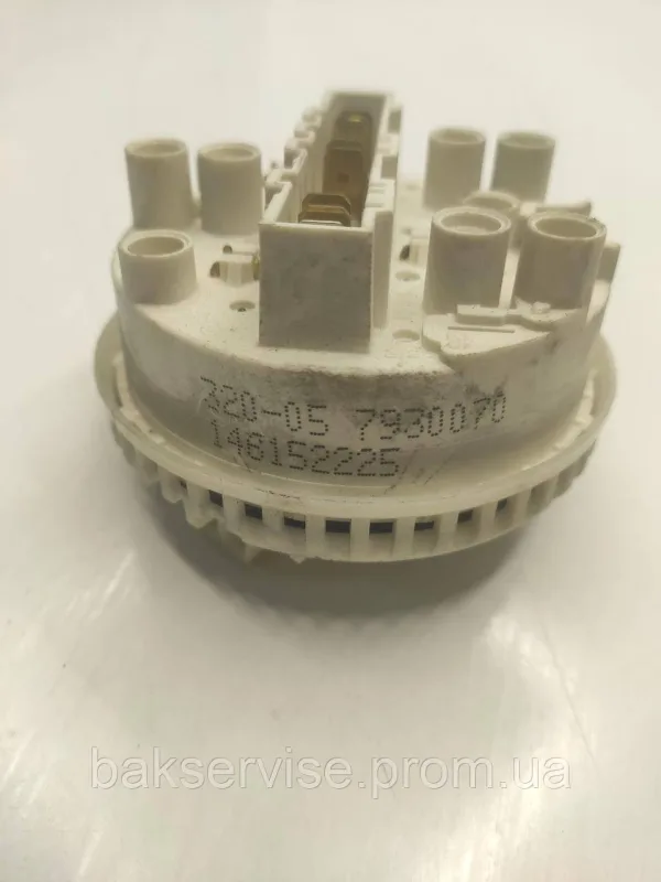 Прессостат (датчик рівня води) для пральної машини Electrolux, Zanussi, AEG 146152225 Б/У, изображение 3