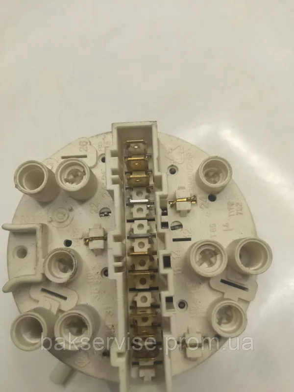 Прессостат (датчик рівня води) для пральної машини Electrolux, Zanussi, AEG 146152225 Б/У, изображение 5