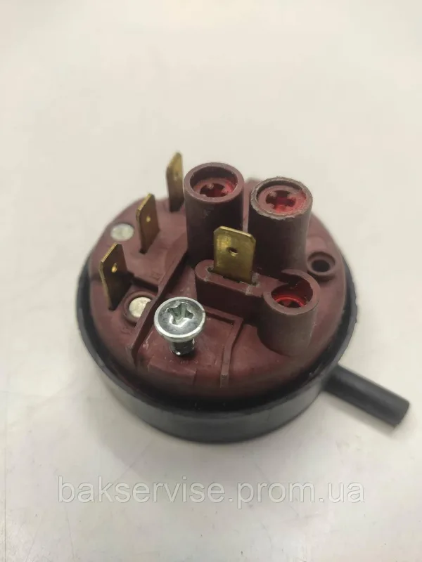 Прессостат (датчик рівня води) для пральної машини Beko 2801560400  Б/У, изображение 1