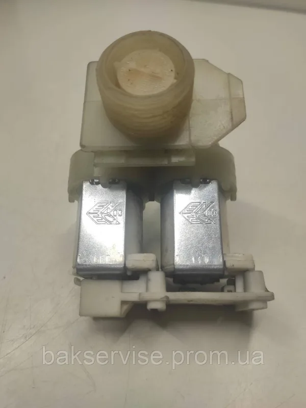 Впускний клапан до пральної машини Bosch 9000047095 Б/У, зображення 3