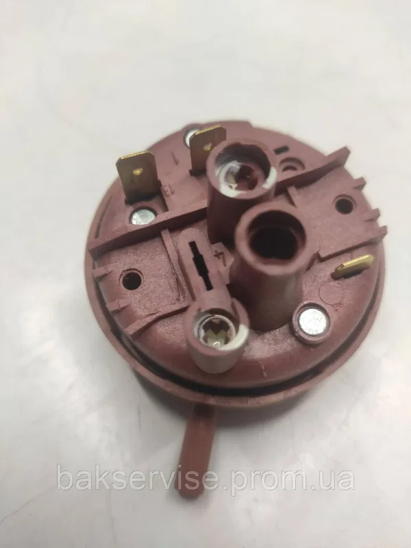 Прессостат (датчик рівня води) посудомийної машини Electrolux 505AG402 Б/У, изображение 1