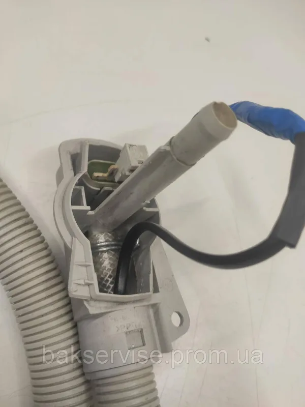 Шланг з аквастопом до посудомийної машини Miele 06039000 Б/У, изображение 3