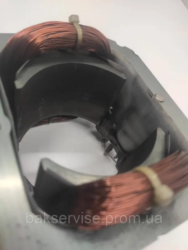 Статор мотора із передньою панеллю до пральної машини Bosch 5500018685 б/у, изображение 3