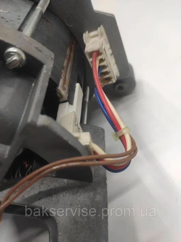 Двигун(мотор) для пральної машини Electrolux Zanussi AEG Privileg 132476503 Б/У, изображение 3