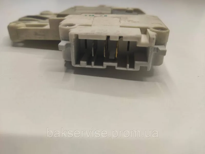 Замок до пральної машини Zanussi, Electrolux, Bitron 12403490/1 б/у, зображення 8