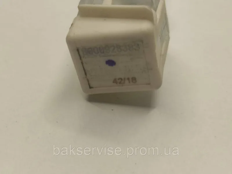 Лампочка підсвічування барабана пральної машини Siemens 9000928383 Б/У, изображение 2