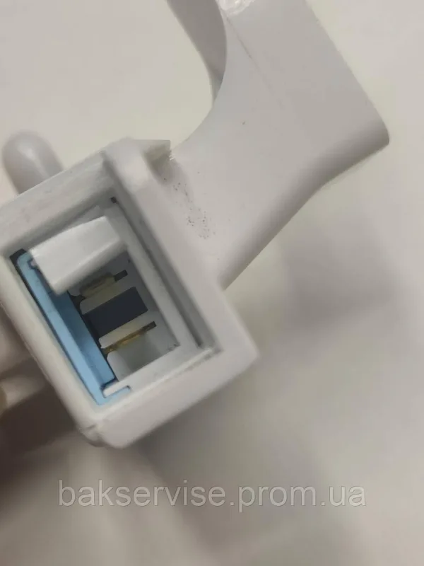 Мікровимикач в корпусі до пральної машини Samsung DC64-00828G б/у, зображення 3