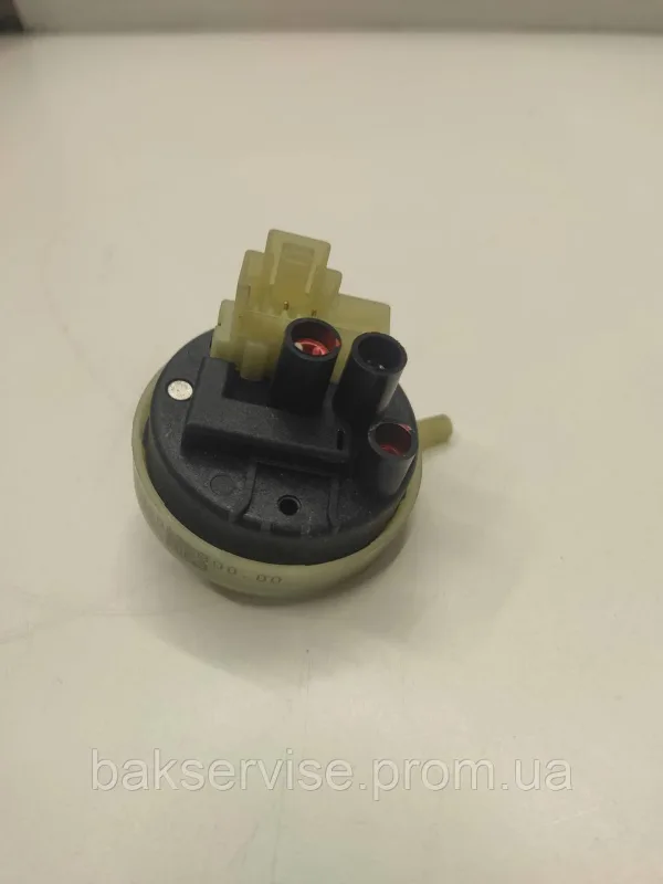 Прессостат (датчик рівня води) для посудомийної машини Indesit/Ariston 160025800  Б/У, изображение 5
