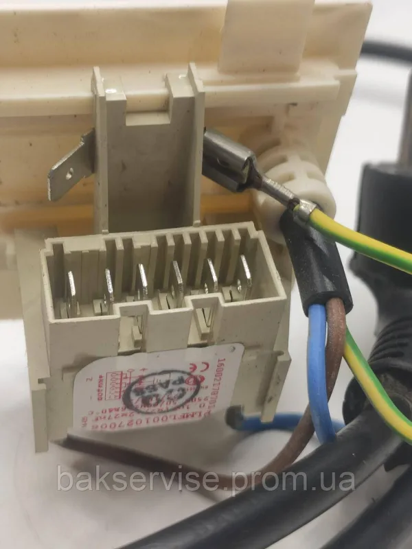 Мережевий фільтр для посудомийної машини Indesit Ariston під фішку C00257123 б/у, изображение 2
