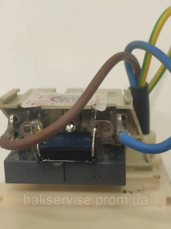 Мережевий фільтр для посудомийної машини Indesit Ariston під фішку C00257123 б/у, изображение 5