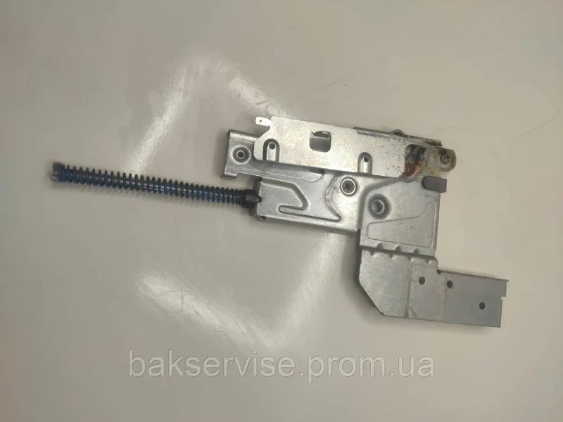 Петля дверей(права) до посудомийної машини Indesit C00505743 б/у, изображение 1