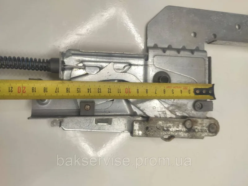 Петля дверей(права) до посудомийної машини Indesit C00505743 б/у, изображение 4