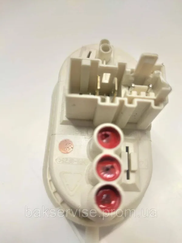 Пресостат (датчик рів'я воді) для пральної машинії Bosch Siemens 624943 Б/У, изображение 6