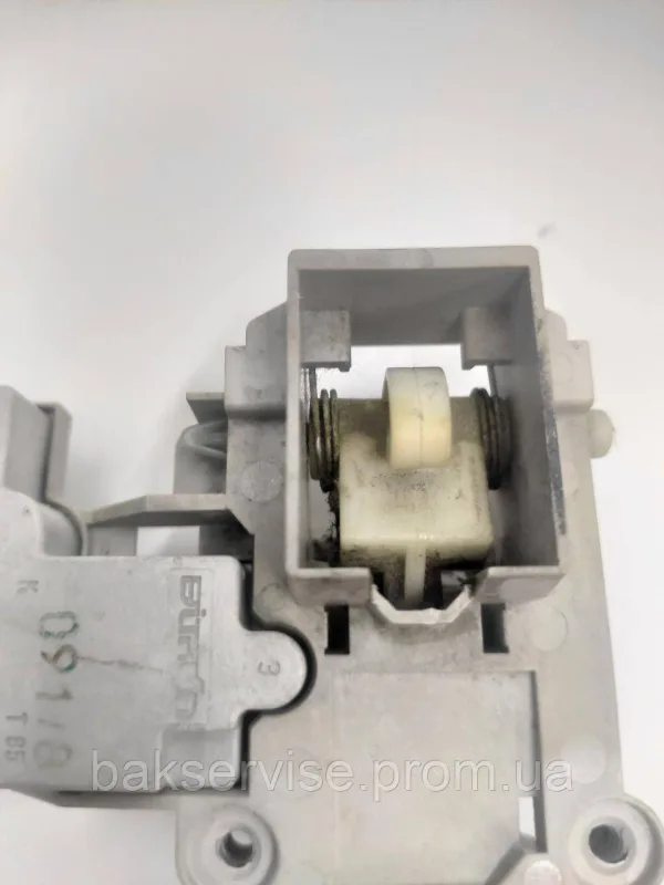 Замок до пральної машини Bosch 263334 б/у, зображення 4