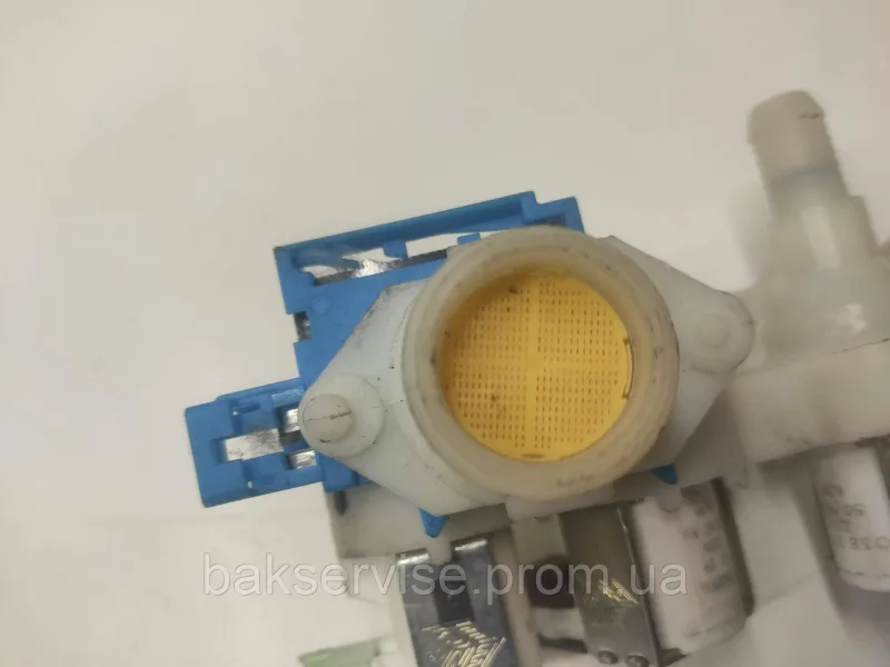 Клапан подачі води до пральної машини AEG A15508902 Б/У, зображення 6