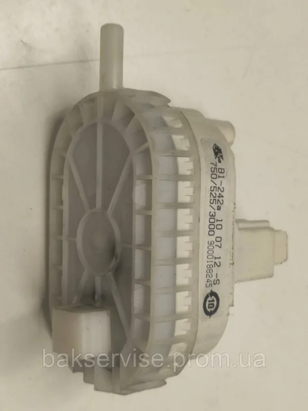 Прессостат (датчик рівня води) для пральної машини Bosch, Siemens 9000188245 Б/У, изображение 2