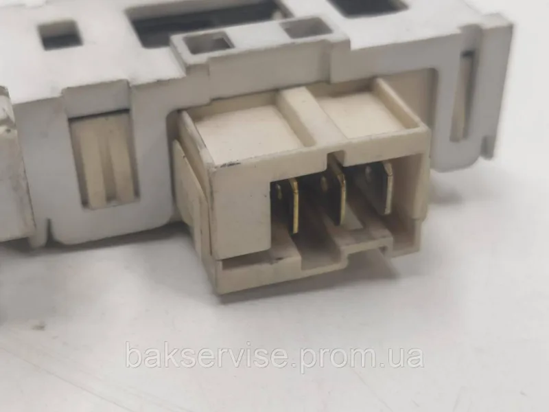 Замок до пральної машини Bosch Simemns 9000205391 Б/У, зображення 5