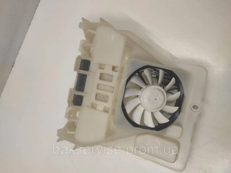 Вентилятор холодильника в корпусі Nidec D081-14BS3 Б/У, зображення 6